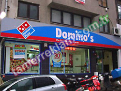 Dominos Kabataş Kurumsal Germe Vinil Işıklı Tabela