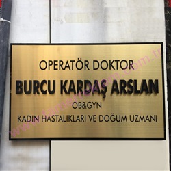 Pleksiglas Dekupe Harf Doktor Kap Tabelas