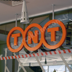  TNT iç mekan logo Ça