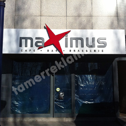Maximus Cafe Bar Brasserie, Pleksiglas Kutu Harfli Cephe Reklamı