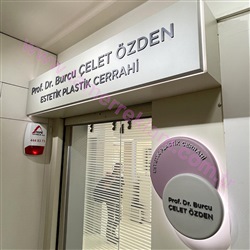 Estetik ve Plastik Cerrahi i Mekan Tabela