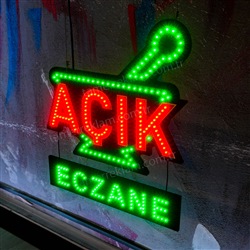 Eczane Açık Tabelası Havan Figürlü Yeşil