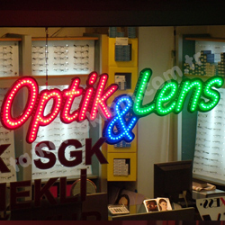 Optik & Lens Led Tabela